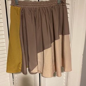 Women’s Flowy Skirt